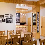 Taternik - 3 Bedrooms - Mountain View アパート