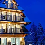 アパート Taternik - 3 Bedrooms - Mountain View ザコパネ