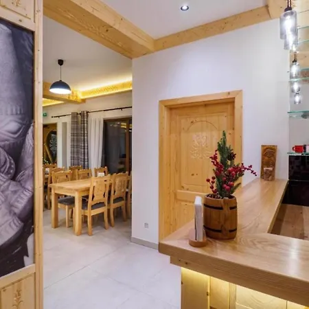 Taternik - 3 Bedrooms - Mountain View Apartment Zakopane